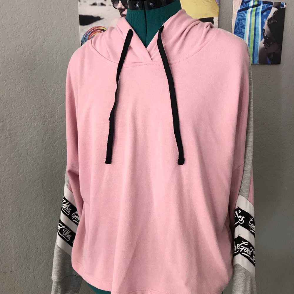 Cotton breathable loose fitting work out sweater